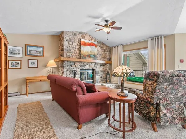10550 Bay Ridge Pl #C-6, Sister Bay, WI 54234