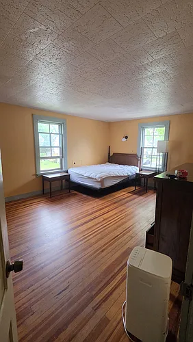 17 Laurel St Photo 1