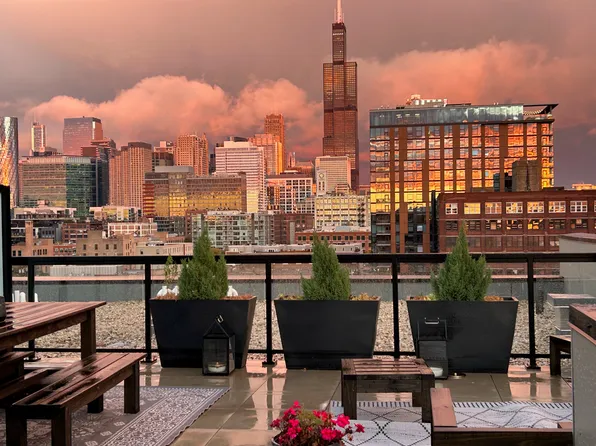 323 S Racine Ave #Phd, Chicago, IL 60607