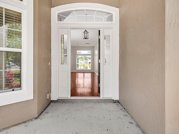4th image of 3040 Bright Eagle Dr
