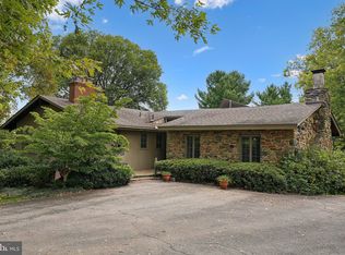 39773 Thomas Mill Rd, Leesburg, VA 20175