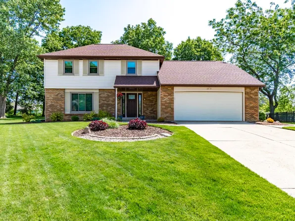 6935 Hillsboro Ct, Fort Wayne, IN 46835