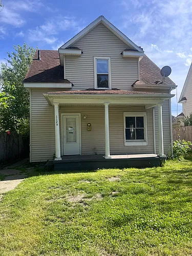 1126 E Broadway St Photo 1