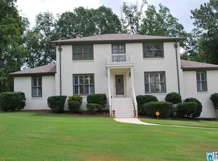 2206 Oak Ridge Cir, Birmingham, AL 35226