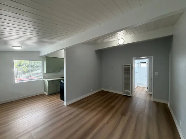 Hyde Park, 7050 6th Ave APT 5, Los Angeles, CA 90043