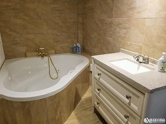 Rented by Oxford Property Group | media 26