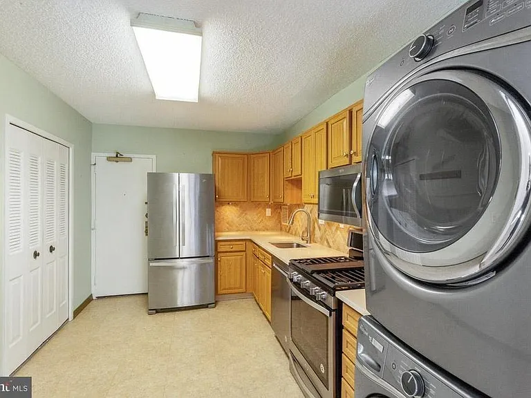 3701 S George Mason Dr #1702N — Photo 19