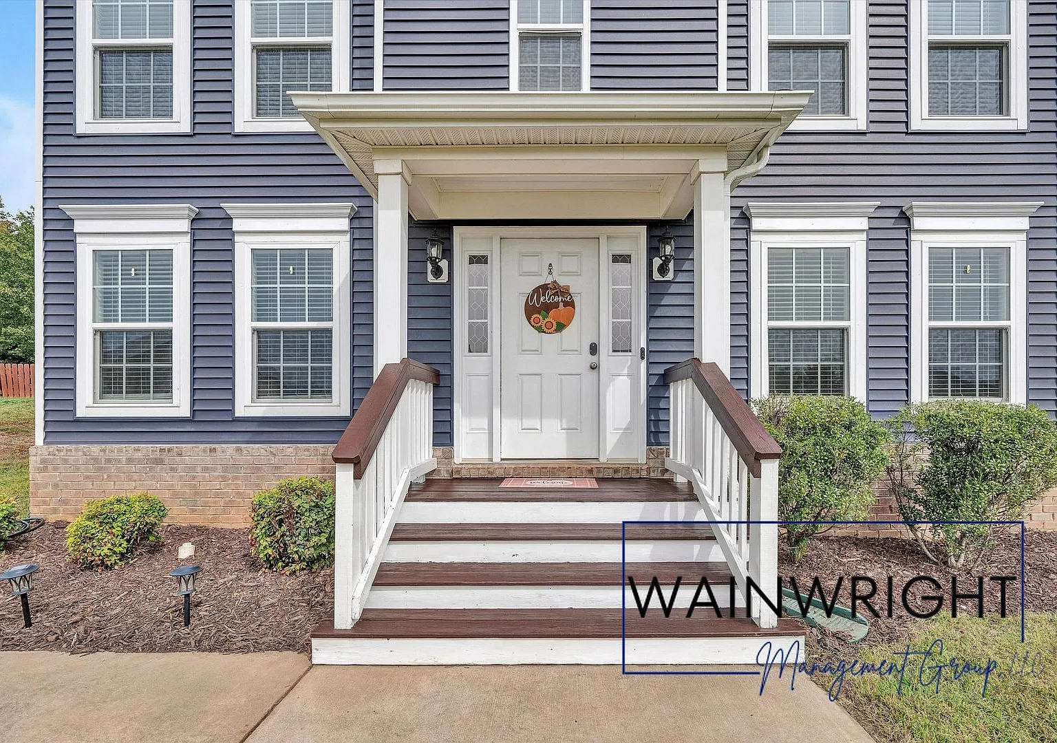 525 Cambridge Court Road — Photo 2