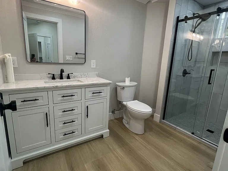 1326 Pennsylvania Blvd #1 — Photo 9
