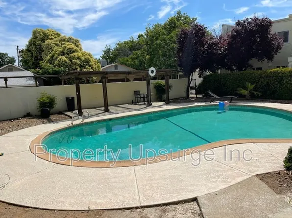 The Keys, 715 Mary St #30, Redding, CA 96001