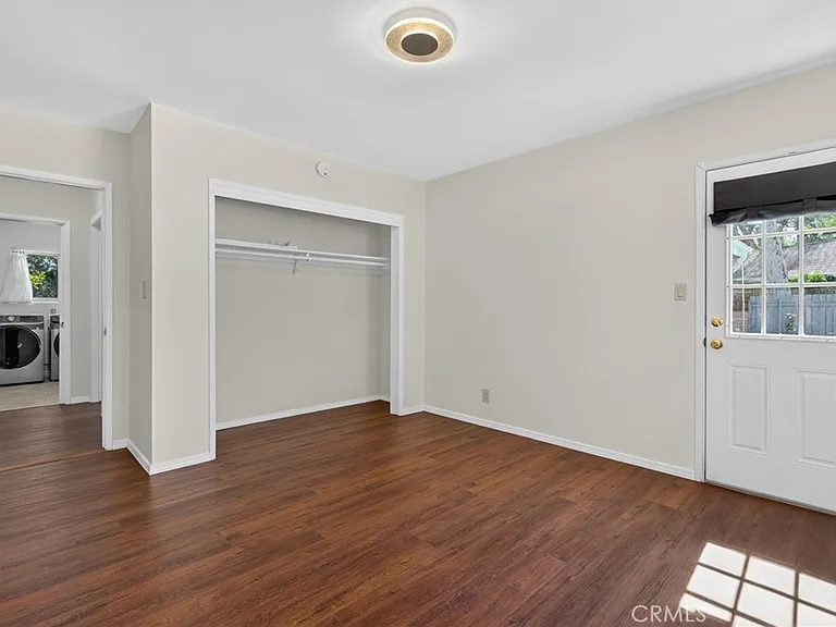 10401 Wystone Ave — Photo 46