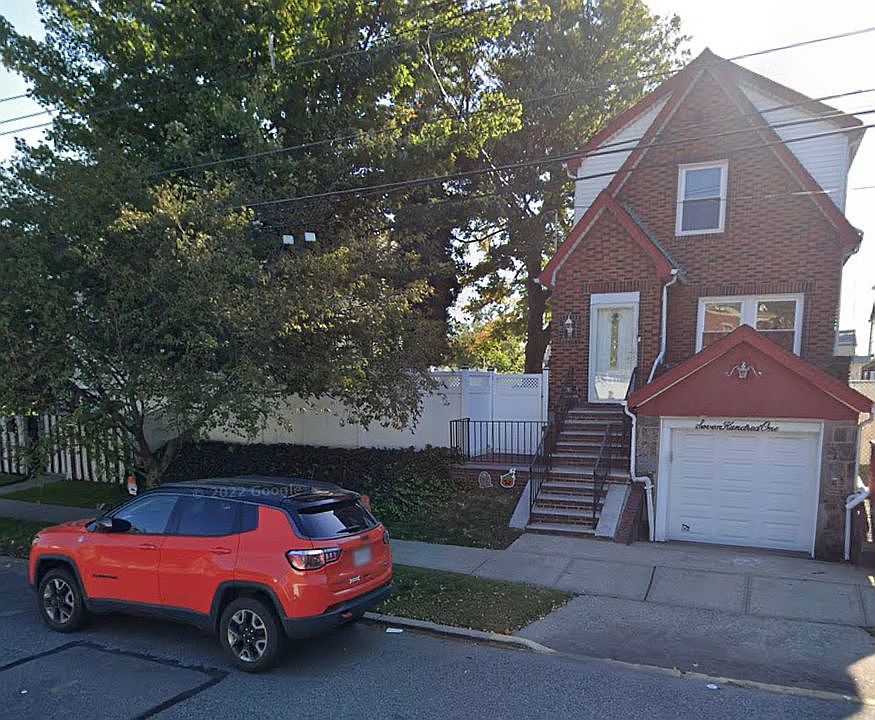 1st image of 701 Targee St