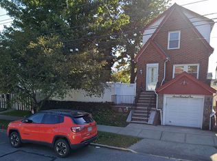 701 Targee St, Staten Island, NY 10304