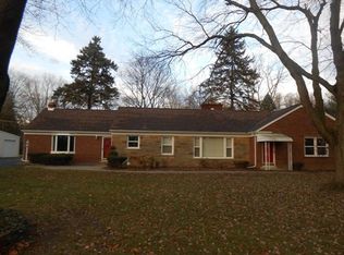 34500 Freedom Rd, Farmington Hills, MI 48335