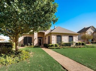 120 Cambridge Ct, Heath, TX 75032