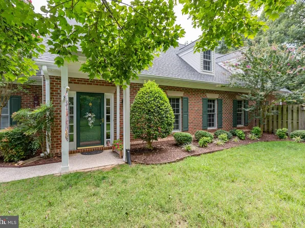 9403 Dalmahoy Ln, Fredericksburg, VA 22408