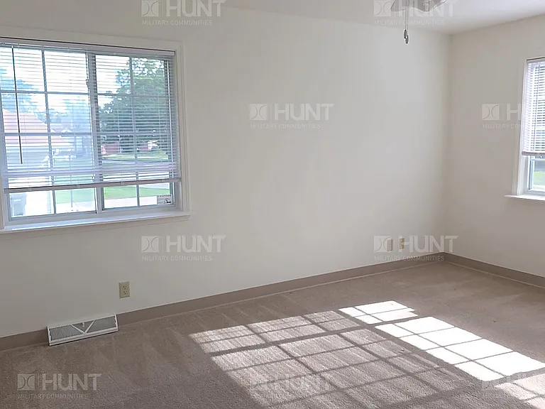 2155 Hawaii Ave — Photo 5