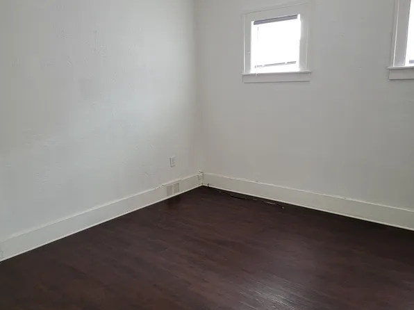 43 W Charlotte St #2, Ecorse, MI 48229