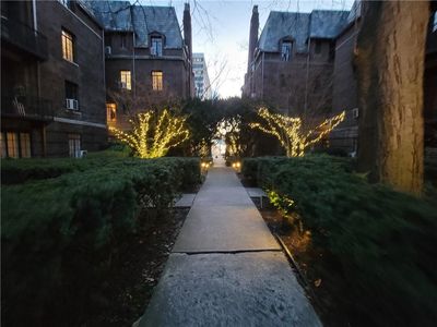 20 N Broadway #M360, White Plains, NY, 10601