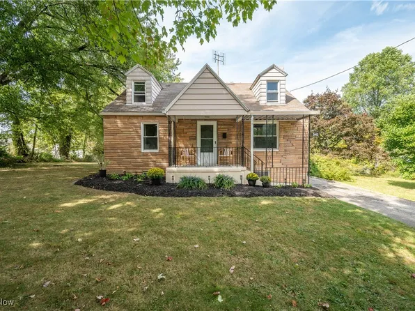 2442 Oregon Ave, Youngstown, OH 44509