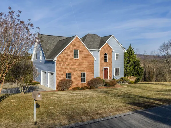 120 Skyhigh Ln, Lexington, VA 24450