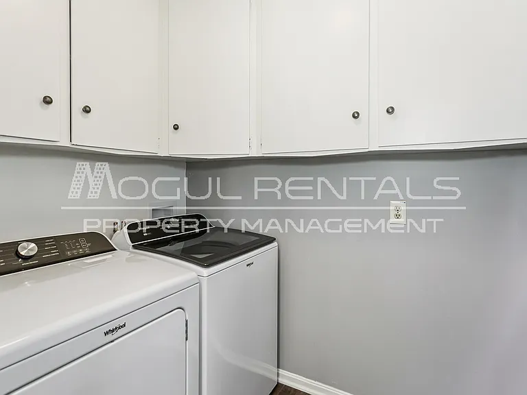500 S Circle Lake Rd — Photo 16
