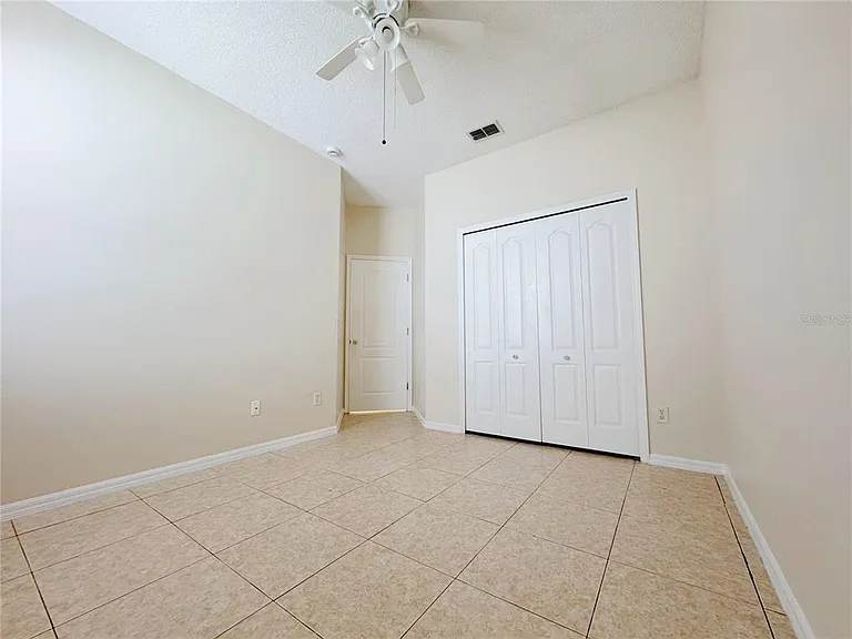 4932 Bellthorn Dr — Photo 24