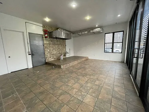 565 Evergreen Ave #1A Photo 1