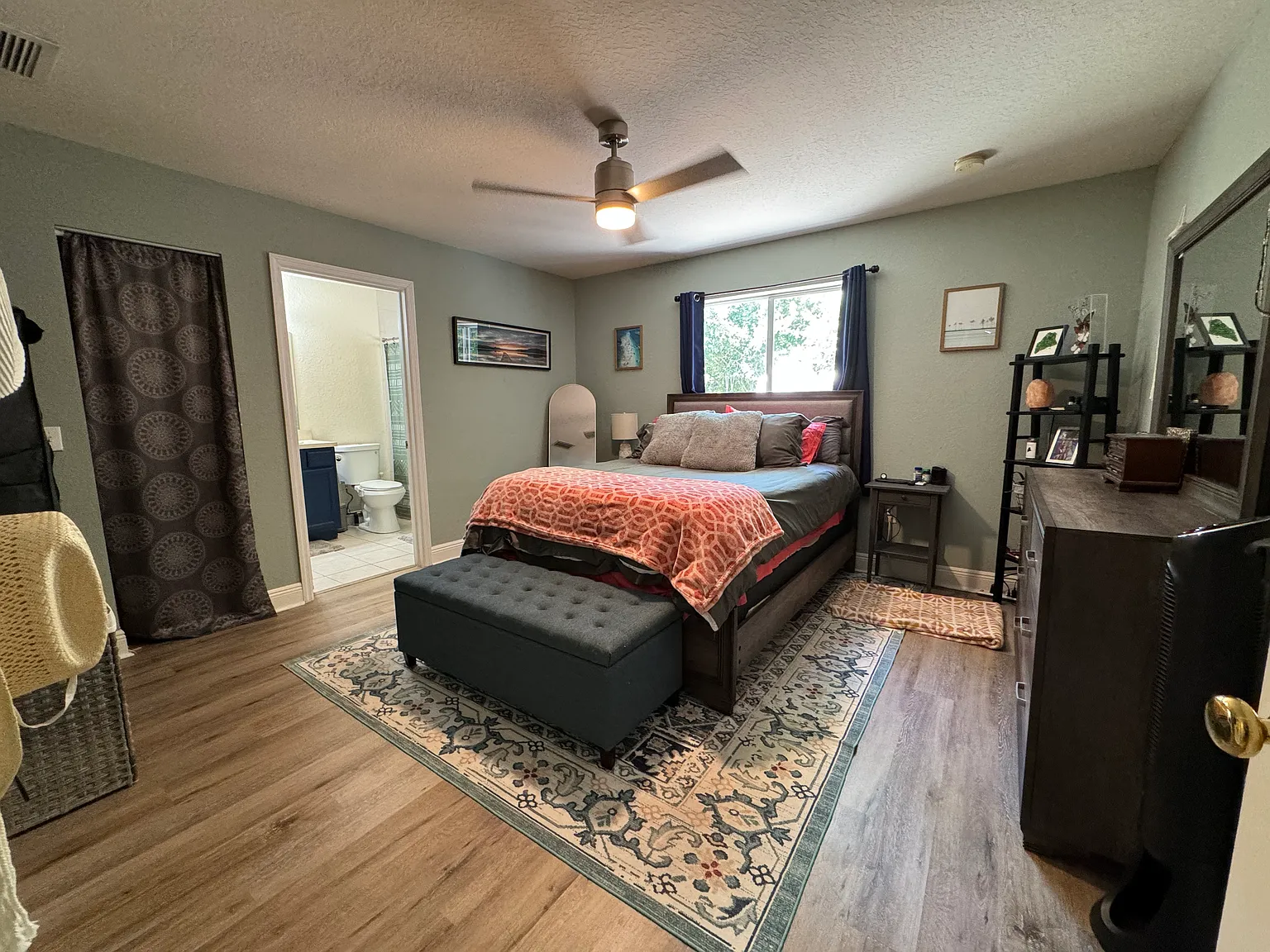 121 Casa Court Dr — Photo 4