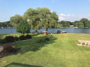 2721 Hemlock Rd, Quincy, MI 49082