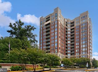 11776 Stratford House Pl APT 404, Reston, VA 20190