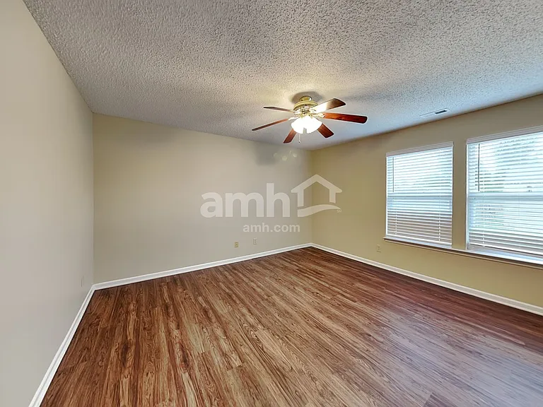 8852 Story Dr — Photo 12