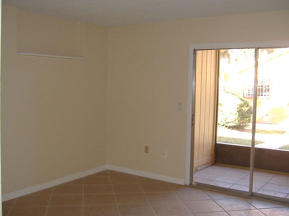 Family/ Living Room Combo