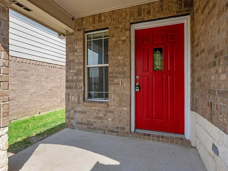 13405 Lismore Ln — Photo 4
