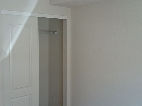 Ceiling fan in both bedrooms