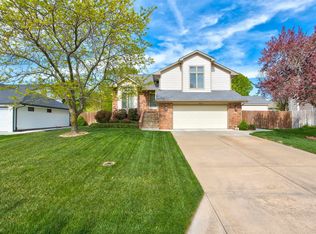 2501 N Persimmon St, Derby, KS 67037