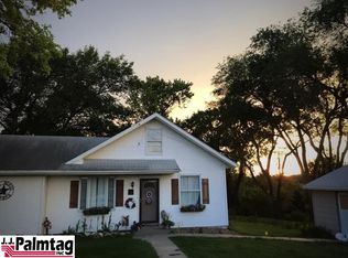 186 S 63rd Rd, Nebraska City, NE 68410