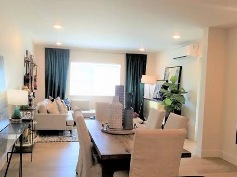 Latitude 37 — Photo 31