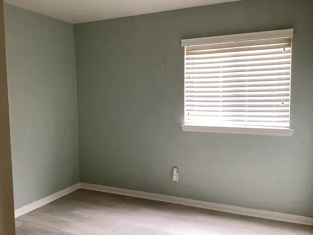 3129 Golfwood Ct — Photo 13