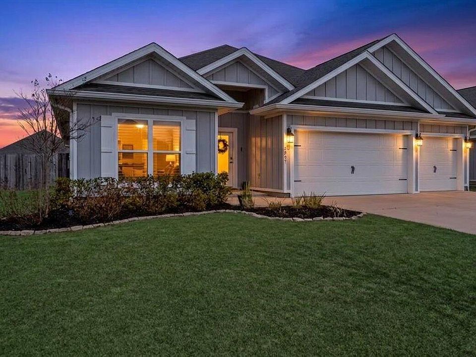 1st image of 5997 Forest Bay Ave