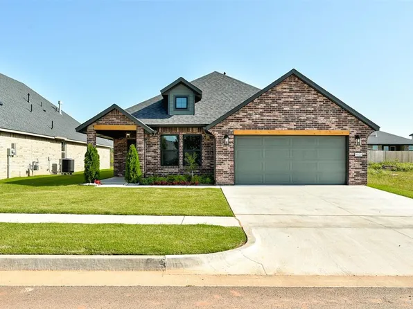 4825 Sundowner Ln, Edmond, OK 73034