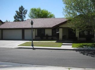 1117 Meadowview Ln, Ridgecrest, CA 93555