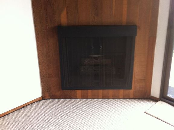 2nd image of 2043 Bush St APT 5