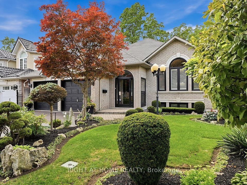 1st image of 22 Romac Dr