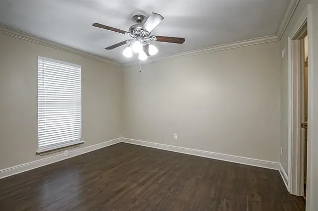 2725 Varnado St — Photo 12