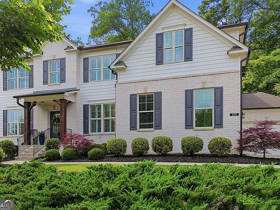 3rd image of 120 Seattle Slew Way