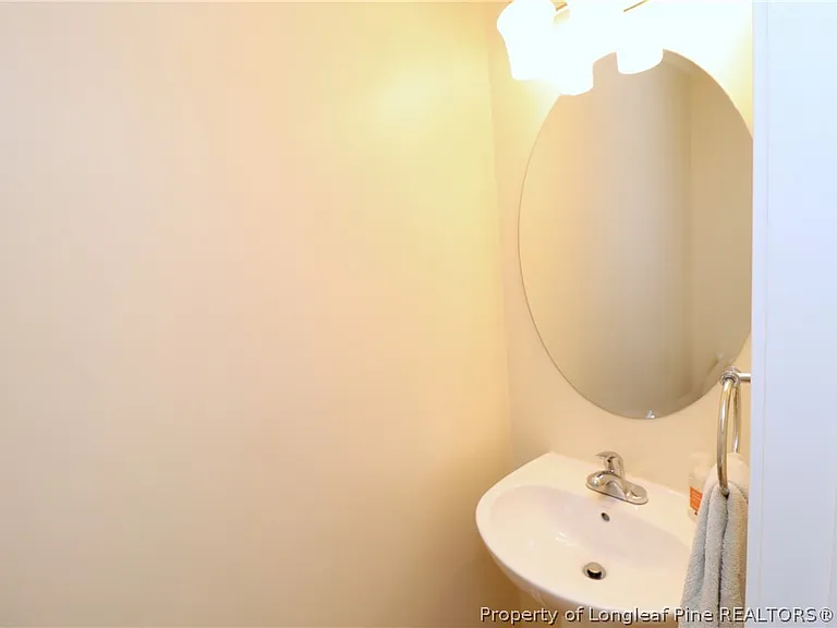 1103 Haventree Rd — Photo 9