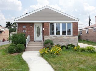 8147 S Karlov Ave, Chicago, IL 60652