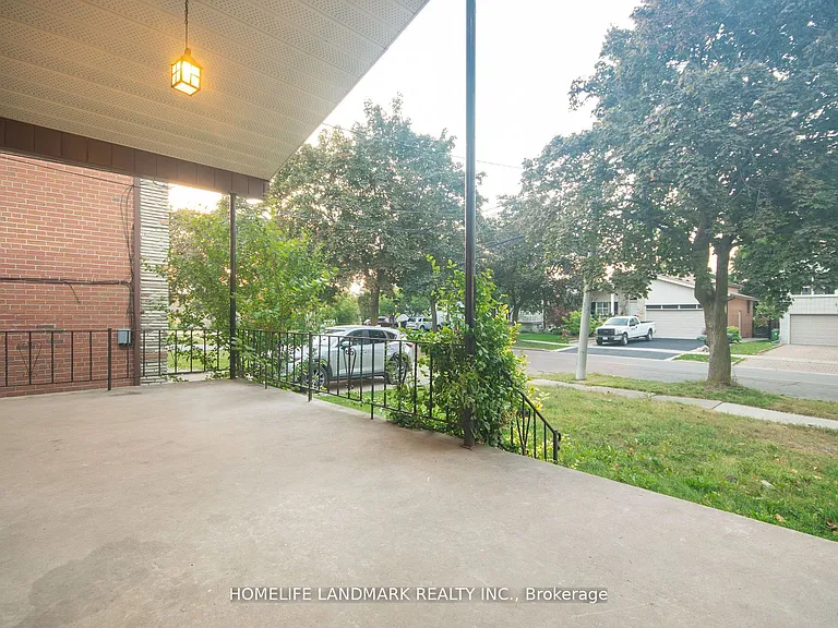 435 Connaught Ave #1ST2ND — Photo 3