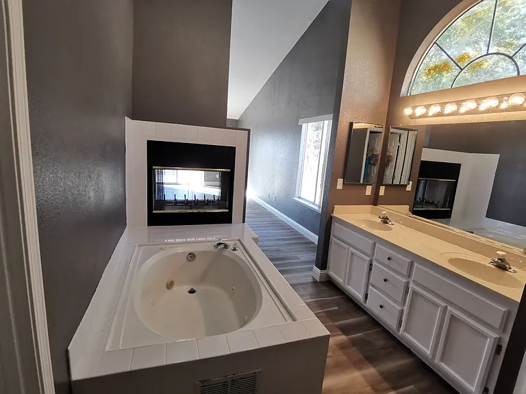 881 W Mount Diablo Ave — Photo 19